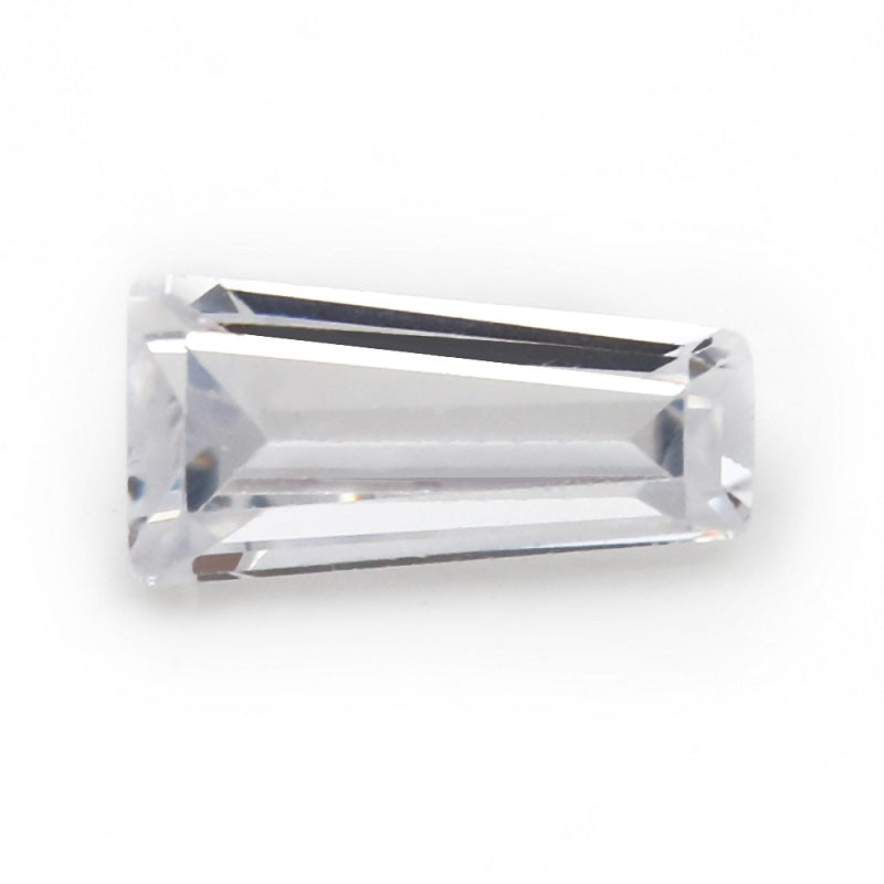 100pcs 2x1.5x1~6x3x2mm 5A Tapered Baguette White CZ Stone Loose Cubic Zirconia Synthetic Gemstone for Jewelry