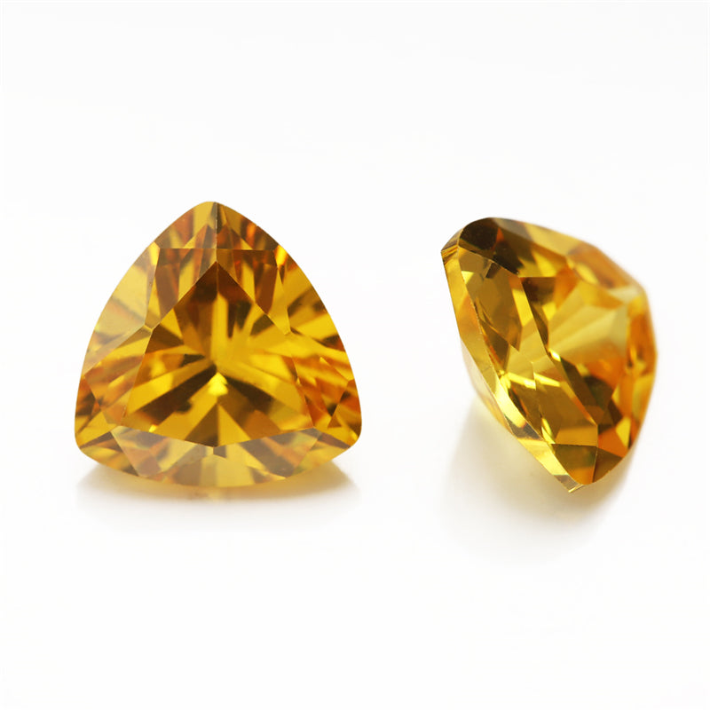 50pcs 3x3~10x10mm 5A Trillion Cut Cut Golden Yellow CZ Stone Loose Cubic Zirconia Synthetic Gemstone for Jewelry