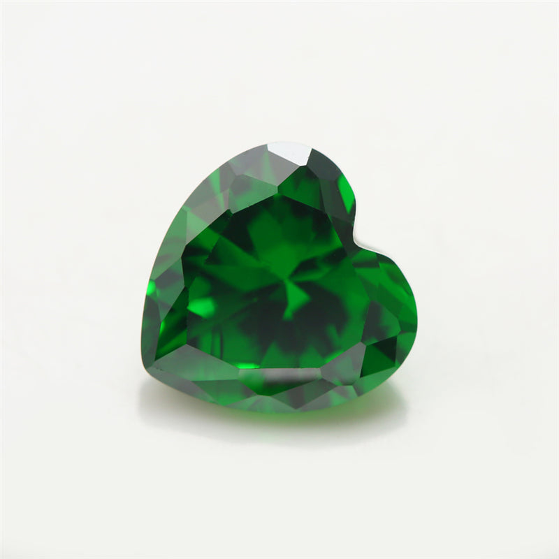 Size 3x3-10x10mm 5A Heart Cut Green CZ Stone Loose Cubic Zirconia Synthetic Gemstone for Jewelry