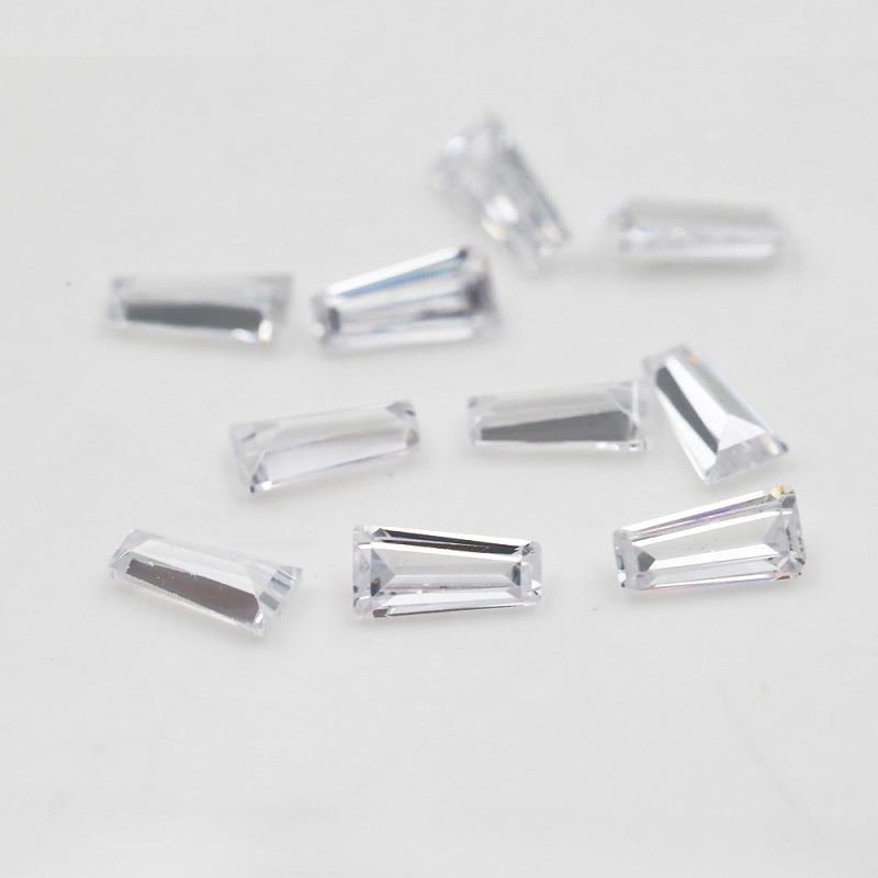 100pcs 2x1.5x1~6x3x2mm 5A Tapered Baguette White CZ Stone Loose Cubic Zirconia Synthetic Gemstone for Jewelry