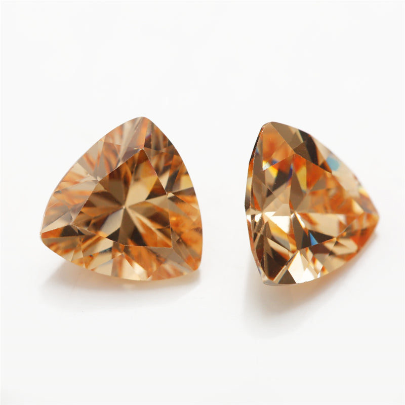 50pcs 3x3~10x10mm 5A Trillion Cut Cut Champagne CZ Stone Loose Cubic Zirconia Synthetic Gemstone for Jewelry