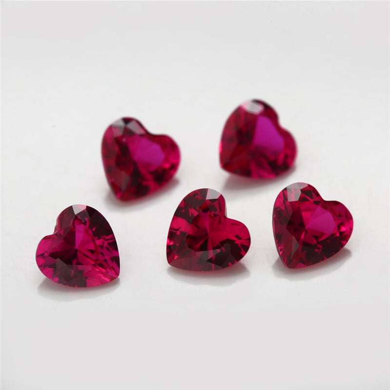 Size 3x3~10x10mm Heart Cut 5# Red Stone Loose Corundum Synthetic Gemstone for Jewelry