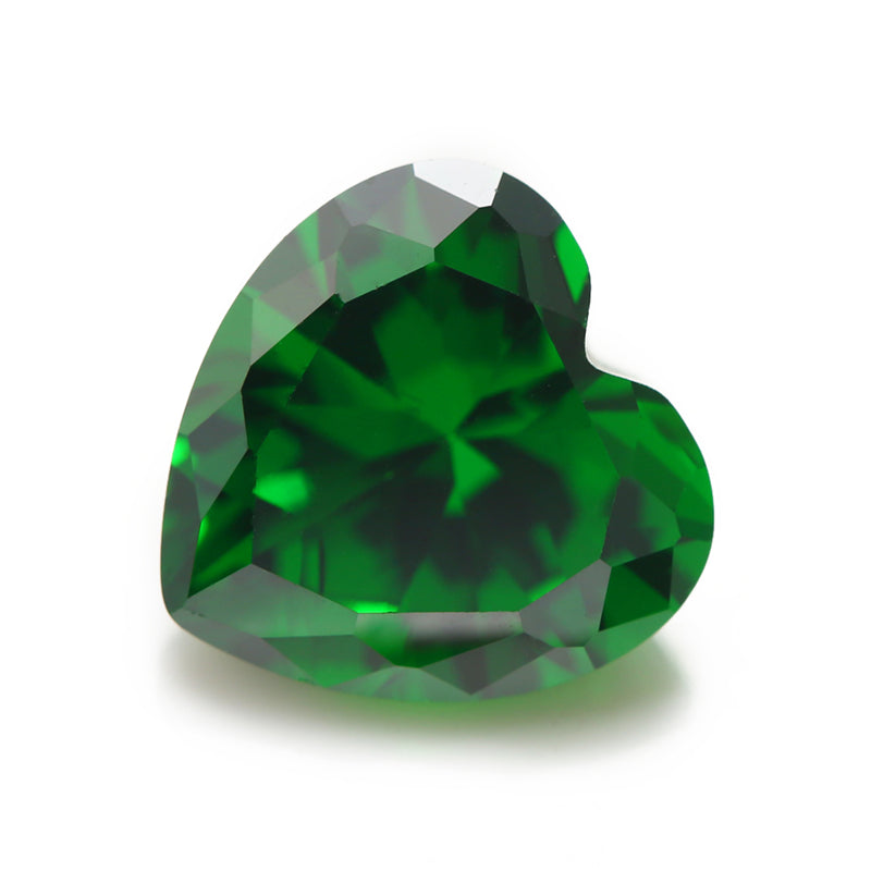 Size 3x3-10x10mm 5A Heart Cut Green CZ Stone Loose Cubic Zirconia Synthetic Gemstone for Jewelry