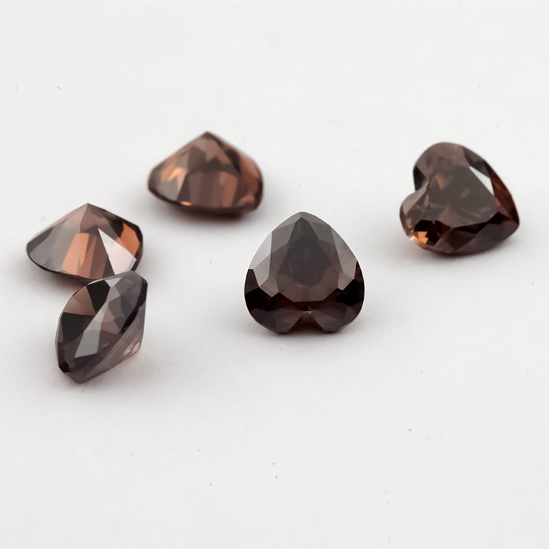 Size 3x3-10x10mm 5A Heart Cut Coffee Color CZ Stone Loose Cubic Zirconia Synthetic Gemstone for Jewelry