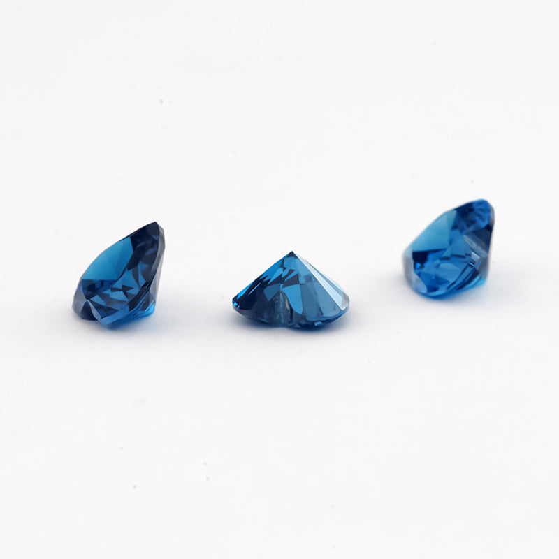 Size 3x3-10x10mm 5A Heart Cut Blue CZ Stone Loose Cubic Zirconia Synthetic Gemstone for Jewelry