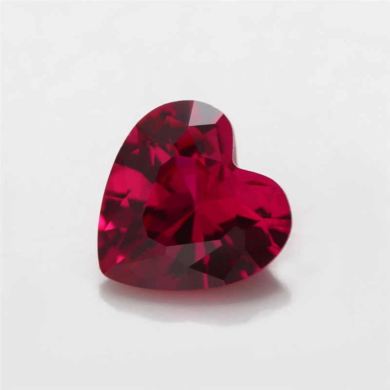 Size 3x3~10x10mm Heart Cut 5# Red Stone Loose Corundum Synthetic Gemstone for Jewelry