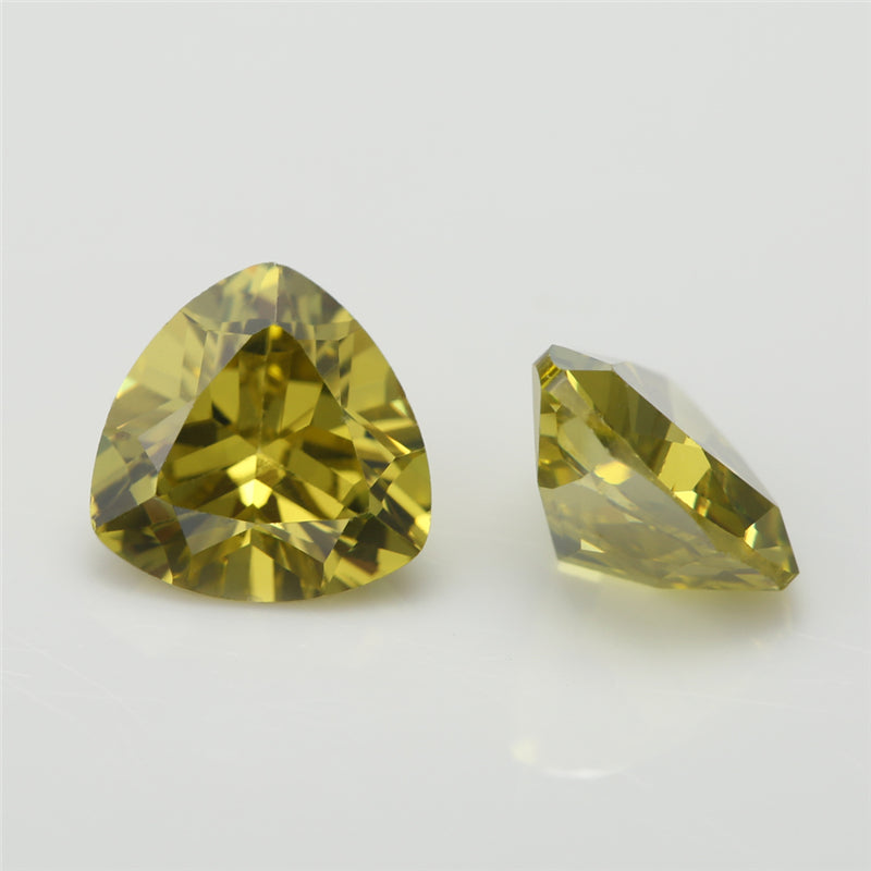 50pcs 3x3~10x10mm 5A Trillion Cut Olive Yellow CZ Stone Loose Cubic Zirconia Synthetic Gemstone for Jewelry