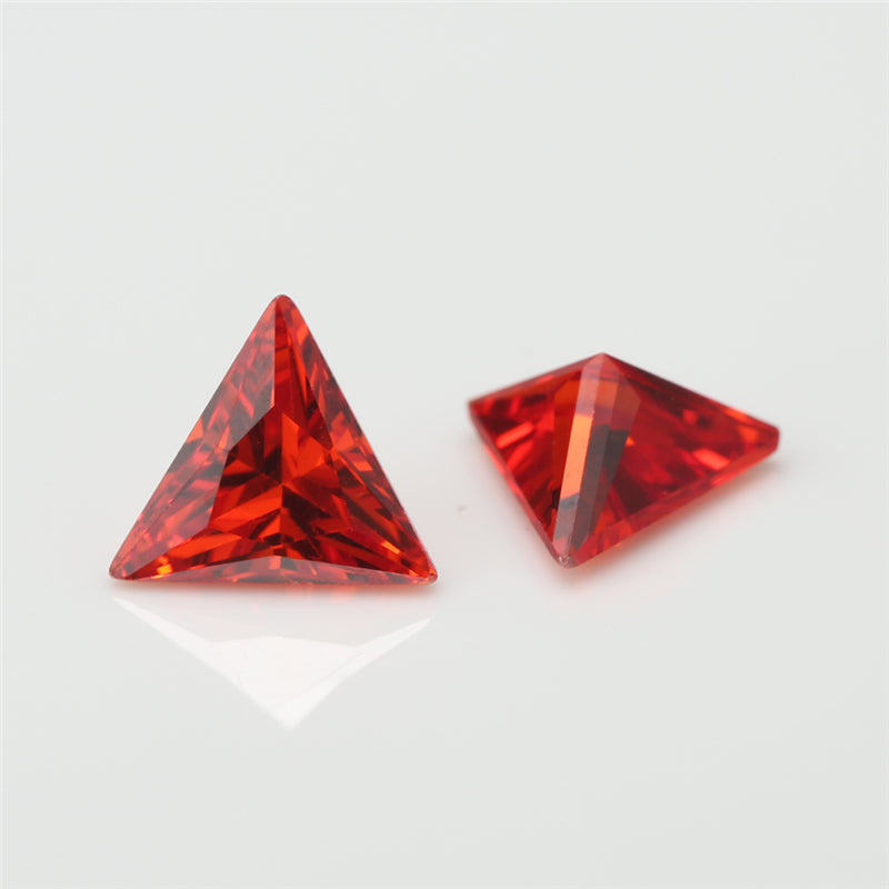 50pcs 3x3~10x10mm 5A Triangle Cut Cut Orange CZ Stone Loose Cubic Zirconia Synthetic Gemstone for Jewelry