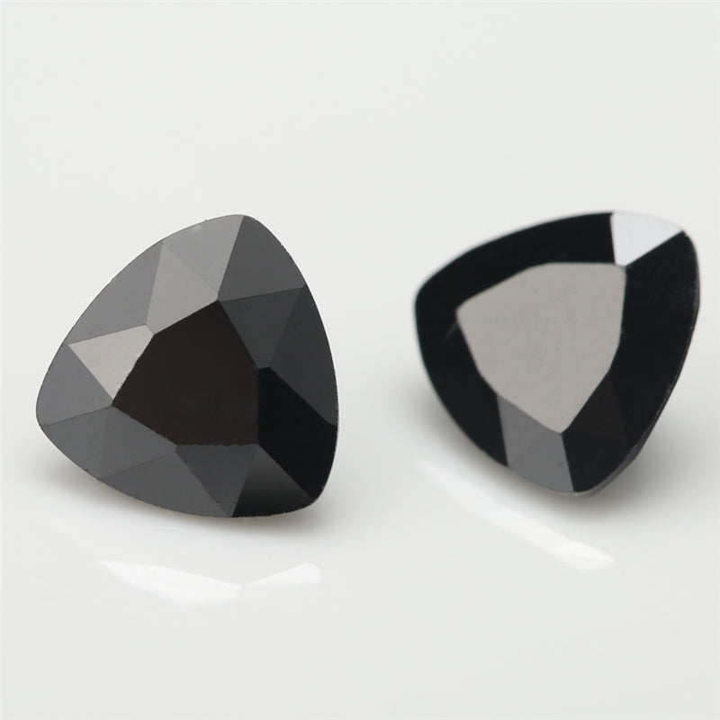 50pcs 3x3-10x10mm 5A Trillion Cut Cut Black CZ Stone Loose Cubic Zirconia Synthetic Gemstone for Jewelry
