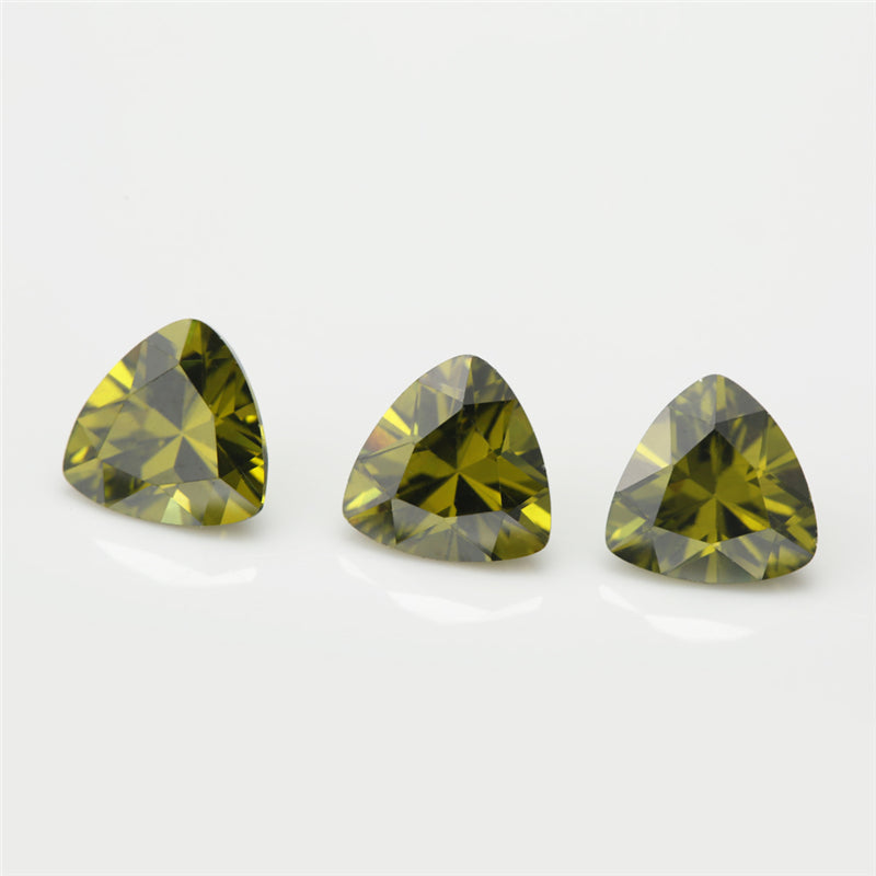 50pcs 3x3~10x10mm 5A Trillion Cut Cut Olive Green CZ Stone Loose Cubic Zirconia Synthetic Gemstone for Jewelry